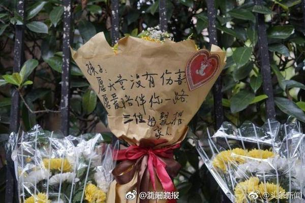 NBA历史第三人！威少为大O颁发阿瑟